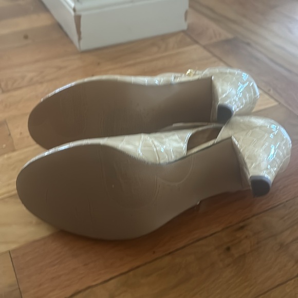 Sam + Libby Leather Heels - Picture 2 of 5